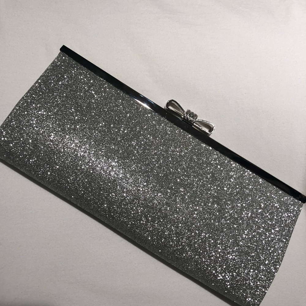 Glittery Silver Prom/Formal Clutch